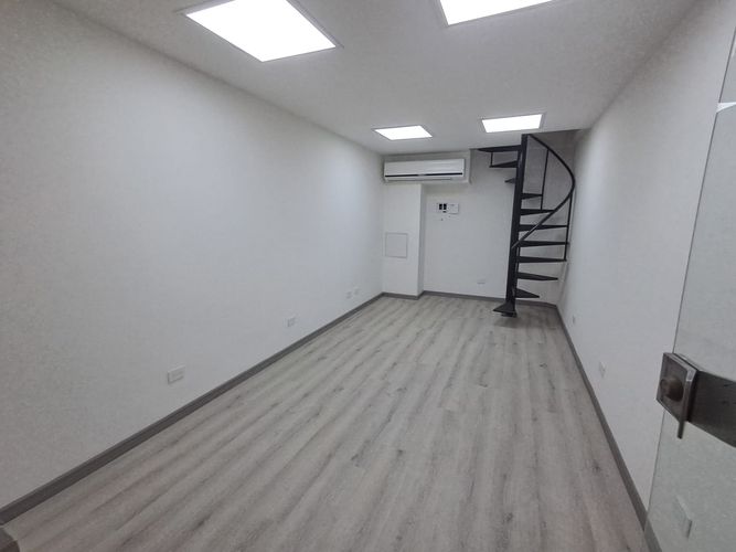 Local en arriendo en El Poblado, Medellín, 36 m² · foto 3 de 8