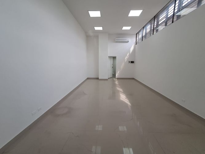 Oficina en arriendo en El Poblado, Medellín, 47 m² · foto 6 de 8