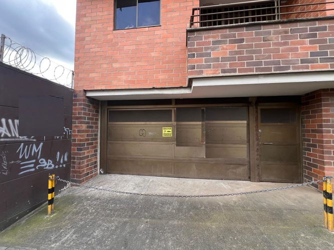 Bodega en arriendo en Viviendas Del Sur, Itagüí, 315 m² · foto 2 de 11