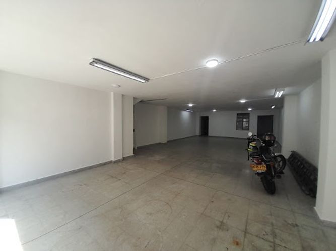 Local en arriendo en Conquistadores, Medellín, 140 m² · foto 10 de 12