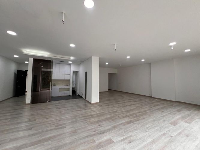Oficina en arriendo en El Poblado, Medellín, 135 m² · foto 11 de 20