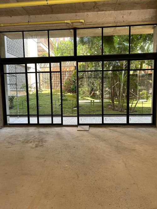 Local en arriendo en Las Lomas, Medellín, 100 m² · foto 2 de 11