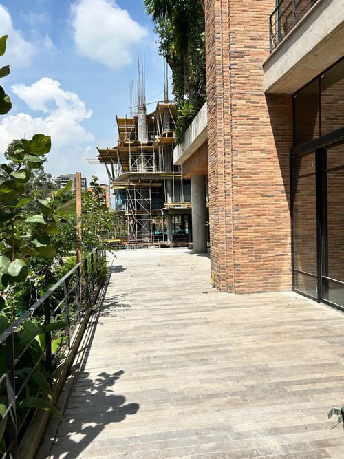 Local en arriendo en Las Lomas, Medellín, 100 m² · foto 5 de 11