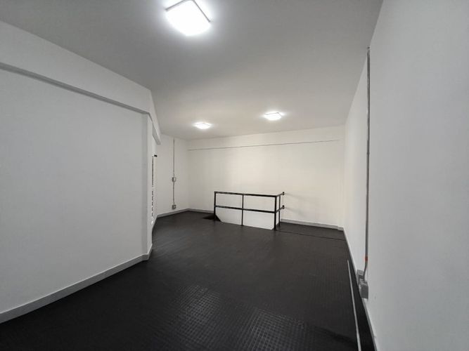Local en arriendo en El Poblado, Medellín, 39 m² · foto 6 de 10
