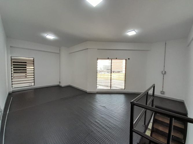 Local en arriendo en El Poblado, Medellín, 39 m² · foto 8 de 10