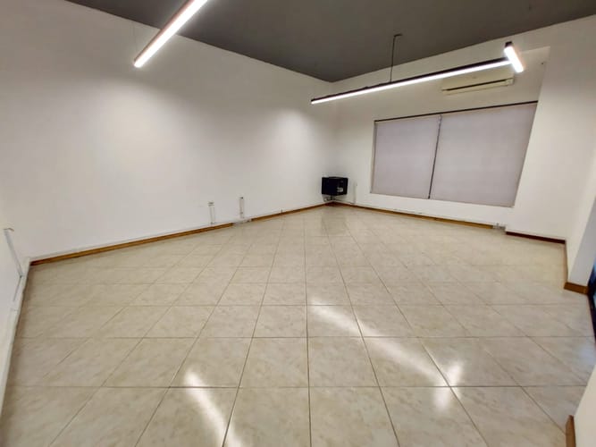 Oficina en arriendo en El Poblado, Medellín, 71 m² · foto 4 de 8