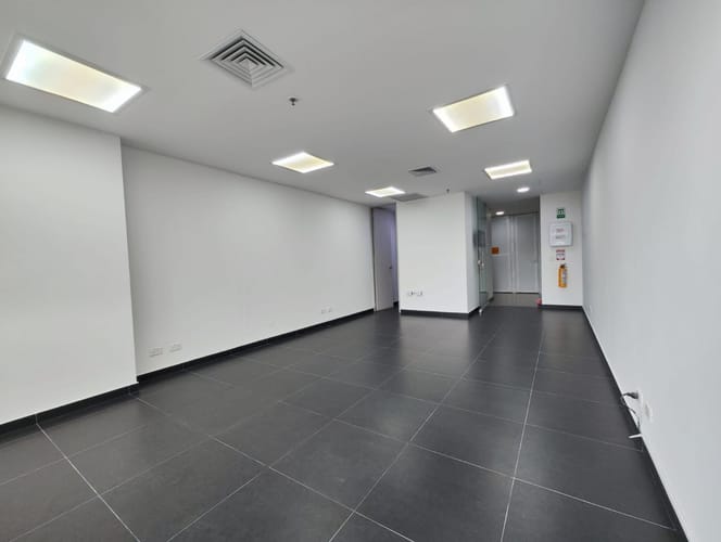 Oficina en arriendo en Primavera, Envigado, 37 m² · foto 3 de 8