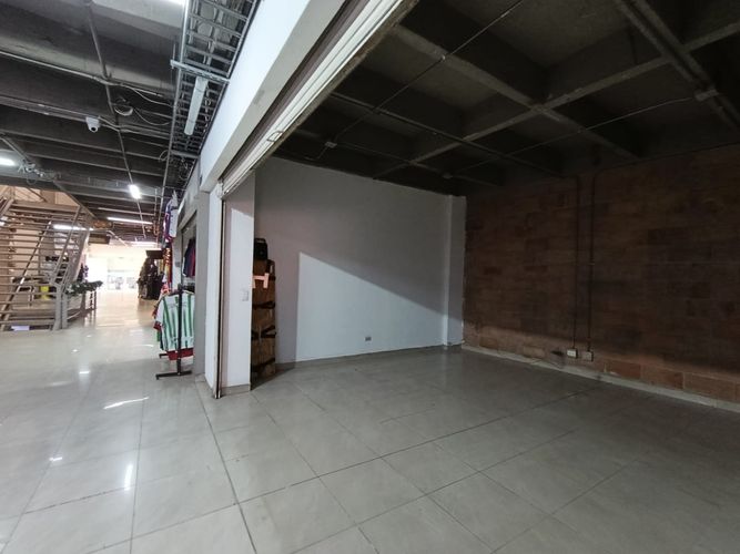 Local en arriendo en Guayaquil, Medellín, 24 m² · foto 5 de 10