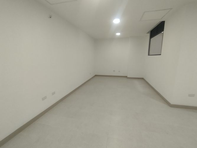 Oficina en arriendo en Laureles, Medellín, 34 m² · foto 3 de 7