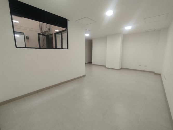 Oficina en arriendo en Laureles, Medellín, 34 m² · foto 6 de 7