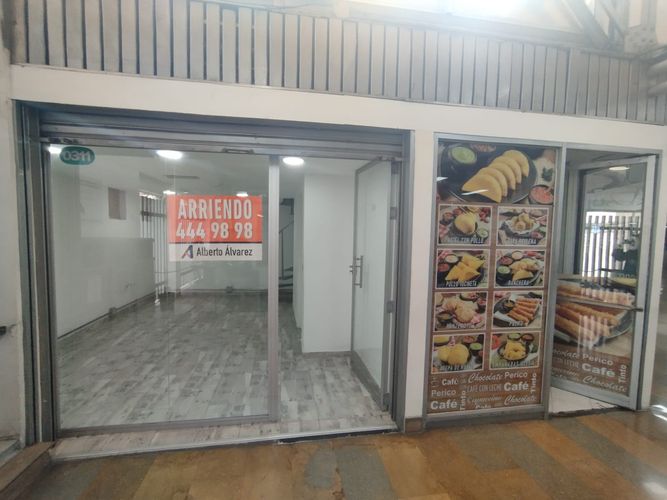 Local en arriendo en San Diego, Medellín, 30 m² · foto 3 de 10