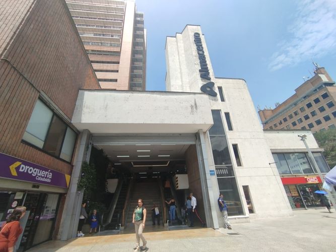 Local en arriendo en San Diego, Medellín, 30 m² · foto 10 de 10
