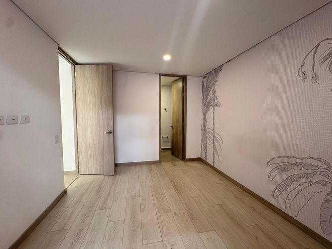 Apartamento de 2 alcobas en venta en San Jose, Sabaneta, 59 m² · foto 6 de 11