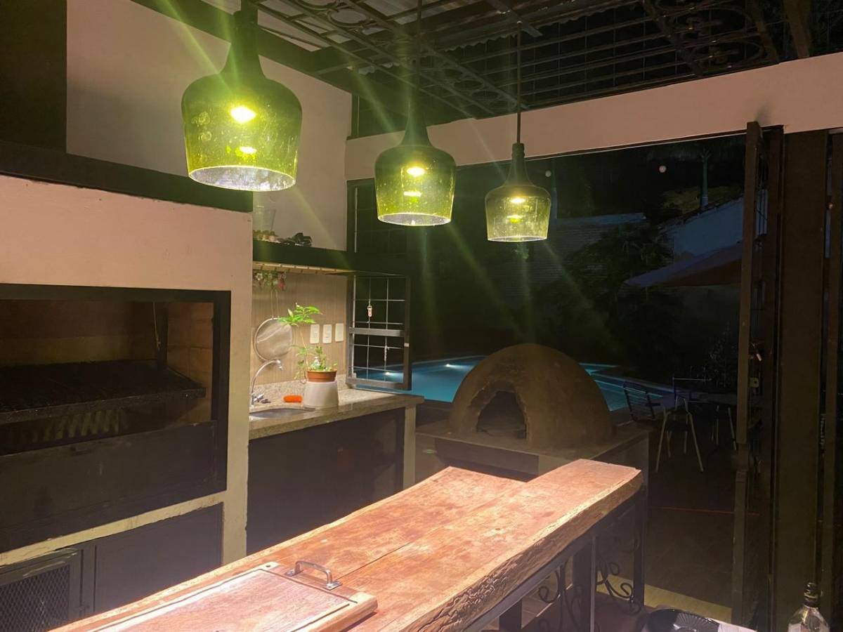 Casa de 6 dormitorios en venta - San Bernardino — foto 2