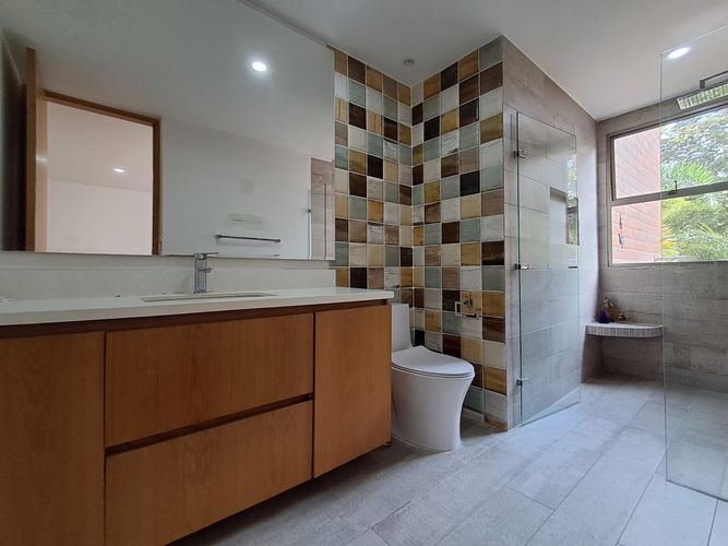 Apartamento de 2 alcobas en arriendo en Alejandría, Medellín, 135 m² · foto 18 de 20