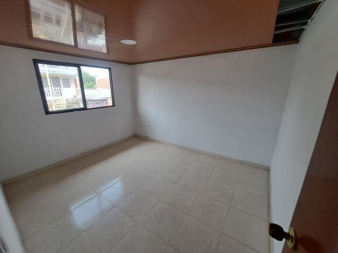 Edificio en venta en San Judas Tadeo I, Cali, 390 m² · foto 12 de 16