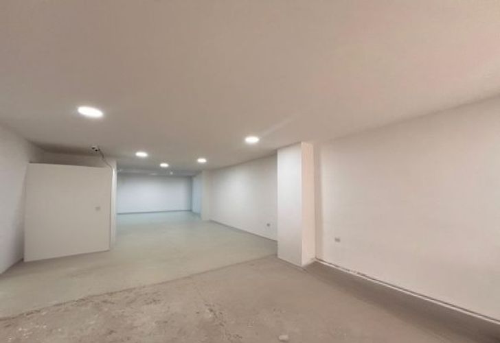 Local en arriendo en Mayorca, Sabaneta, 130 m² · foto 2 de 12