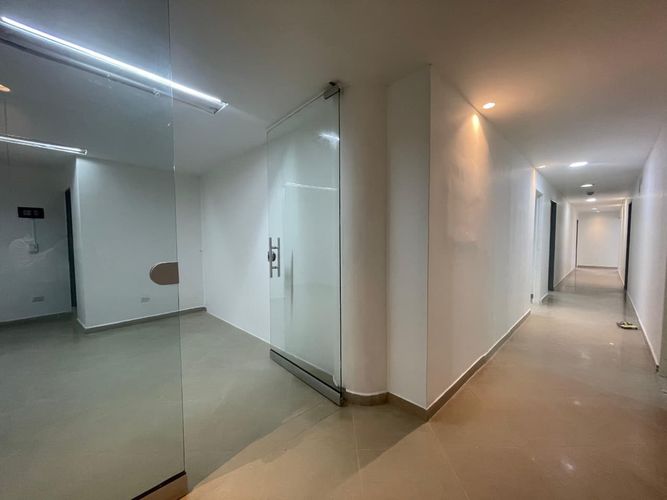 Local en arriendo en Centro, Rionegro, 587 m² · foto 4 de 10