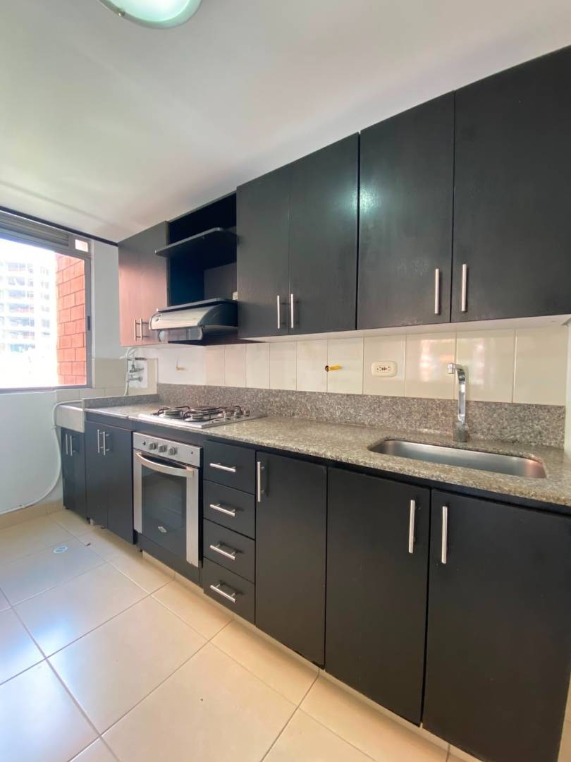 Apartamento en venta en Camino Verde, Envigado · foto 3 de 21