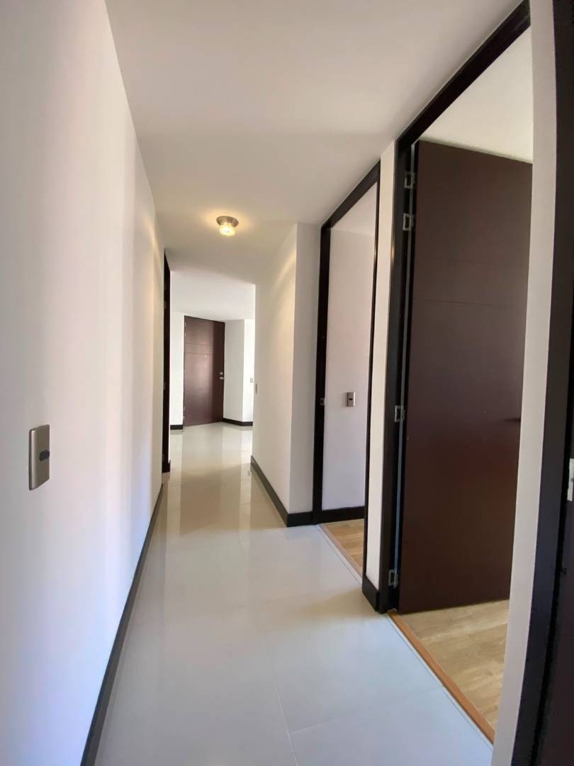 Apartamento en venta en Camino Verde, Envigado · foto 6 de 21