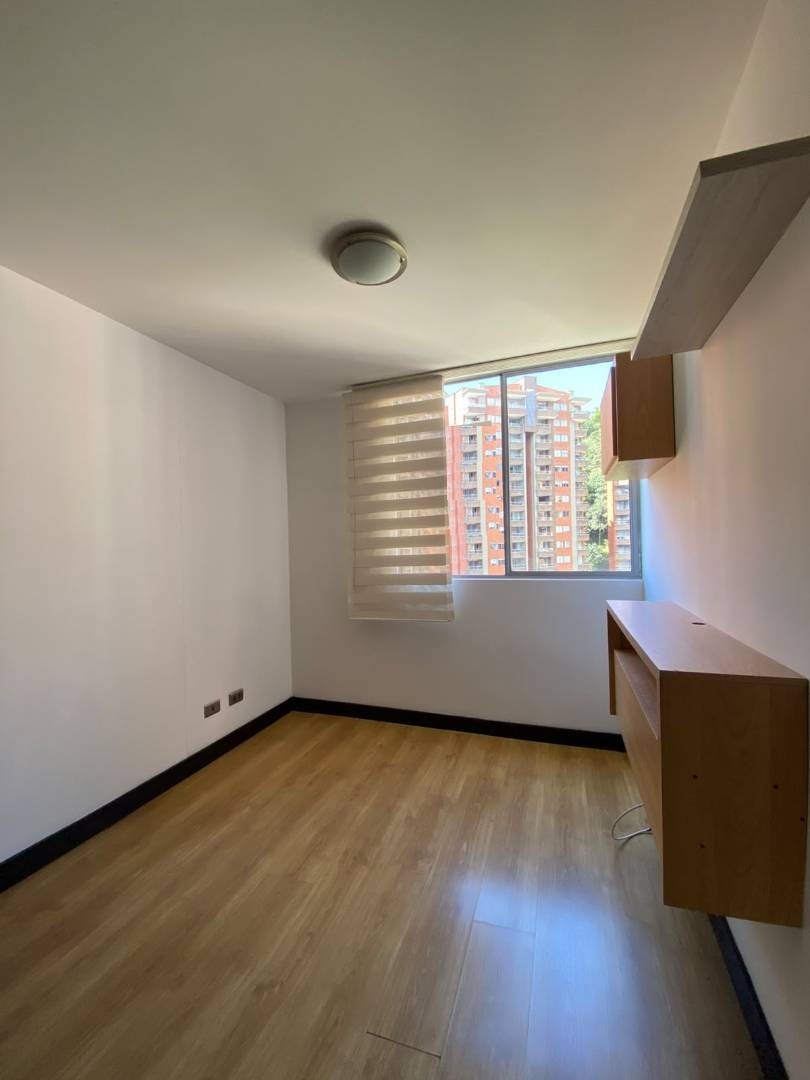 Apartamento en venta en Camino Verde, Envigado · foto 13 de 21