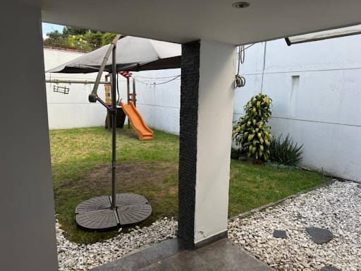 Casa de 4 alcobas en venta en Niza, Bogotá, 325 m² · foto 18 de 21