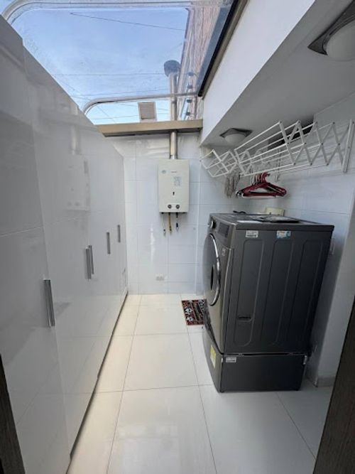 Casa de 4 alcobas en venta en Niza, Bogotá, 325 m² · foto 20 de 21