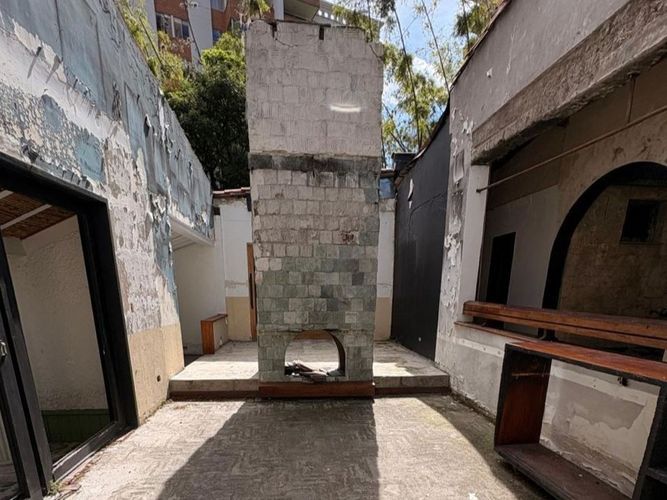 Oficina en arriendo en El Poblado, Medellín, 400 m² · foto 11 de 13