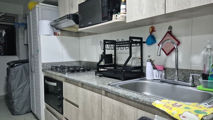 Apartamento de 2 alcobas en venta en Restrepo Naranjo, Sabaneta, 60 m² · foto 6 de 24
