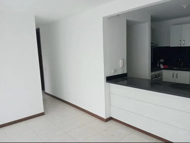 Apartamento en venta en Valle Del Lili, Cali · foto 6 de 19