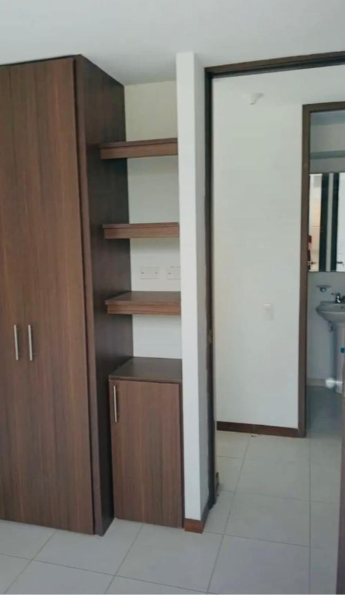 Apartamento en venta en Valle Del Lili, Cali · foto 11 de 19