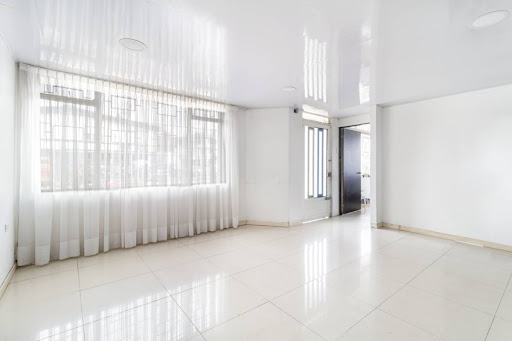 Casa en venta en Santa Mónica Engativá, Bogotá · foto 19 de 20