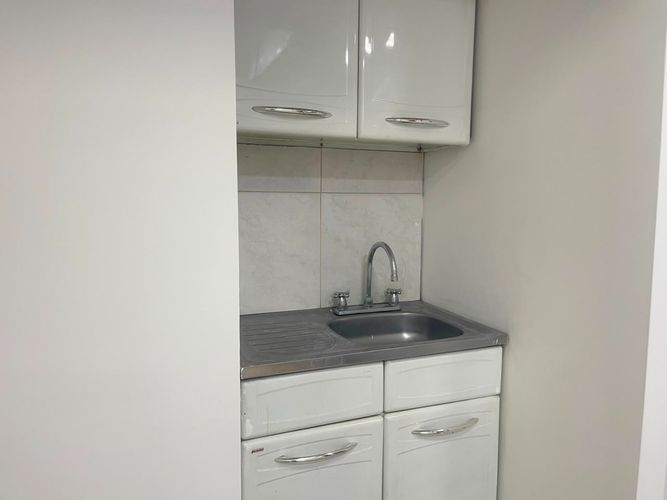 Local en arriendo en El Poblado, Medellín, 64 m² · foto 5 de 20