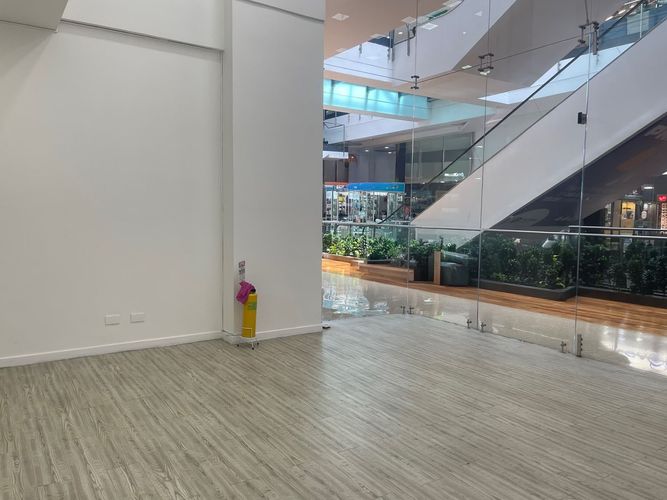 Local en arriendo en El Poblado, Medellín, 64 m² · foto 3 de 20