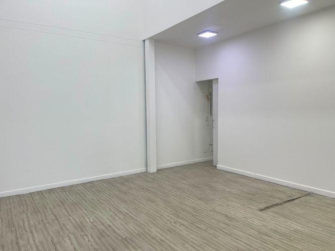 Local en arriendo en El Poblado, Medellín, 64 m² · foto 8 de 20