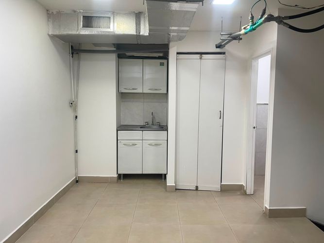Local en arriendo en El Poblado, Medellín, 64 m² · foto 19 de 20