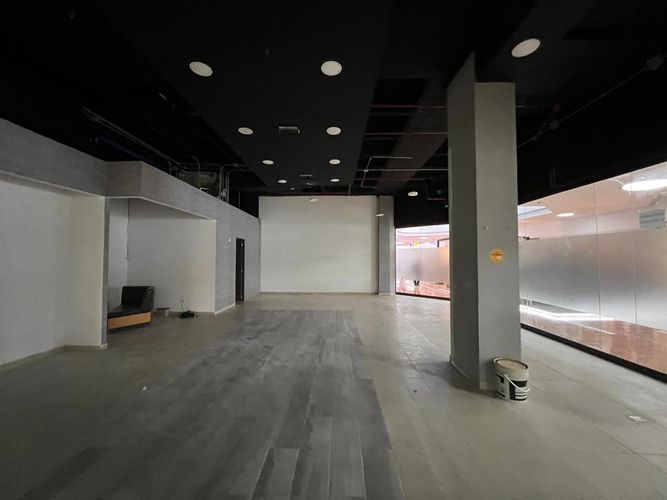 Local en arriendo en Conquistadores, Medellín, 124 m² · foto 10 de 16