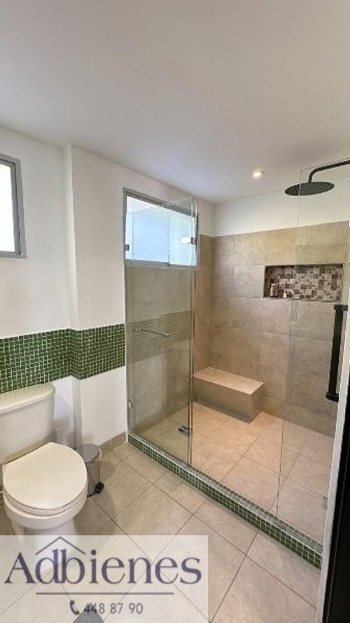 Casa de 3 alcobas en venta en Las Palmas, Envigado, 320 m² · foto 16 de 16