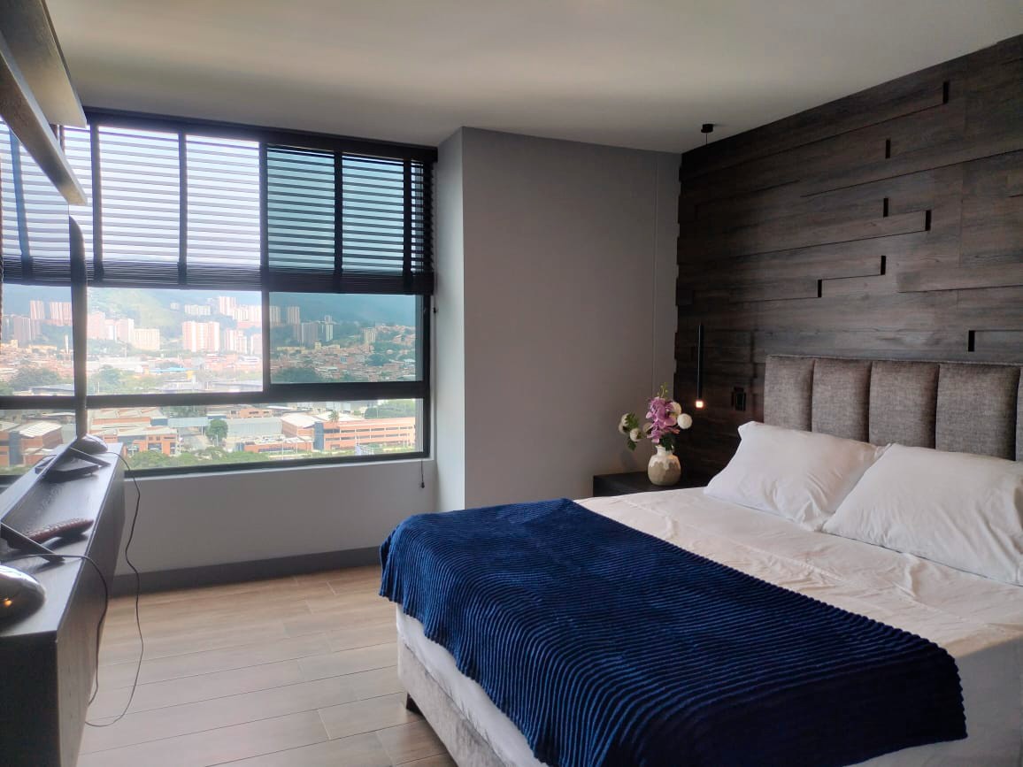 Apartamento en venta en Loma Del Chocho, Envigado · foto 13 de 19