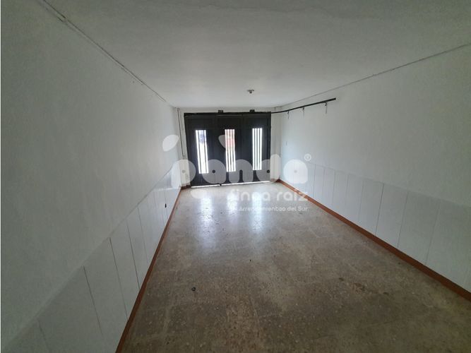 Local en arriendo en Viviendas Del Sur, Itagüí, 80 m² · foto 2 de 13