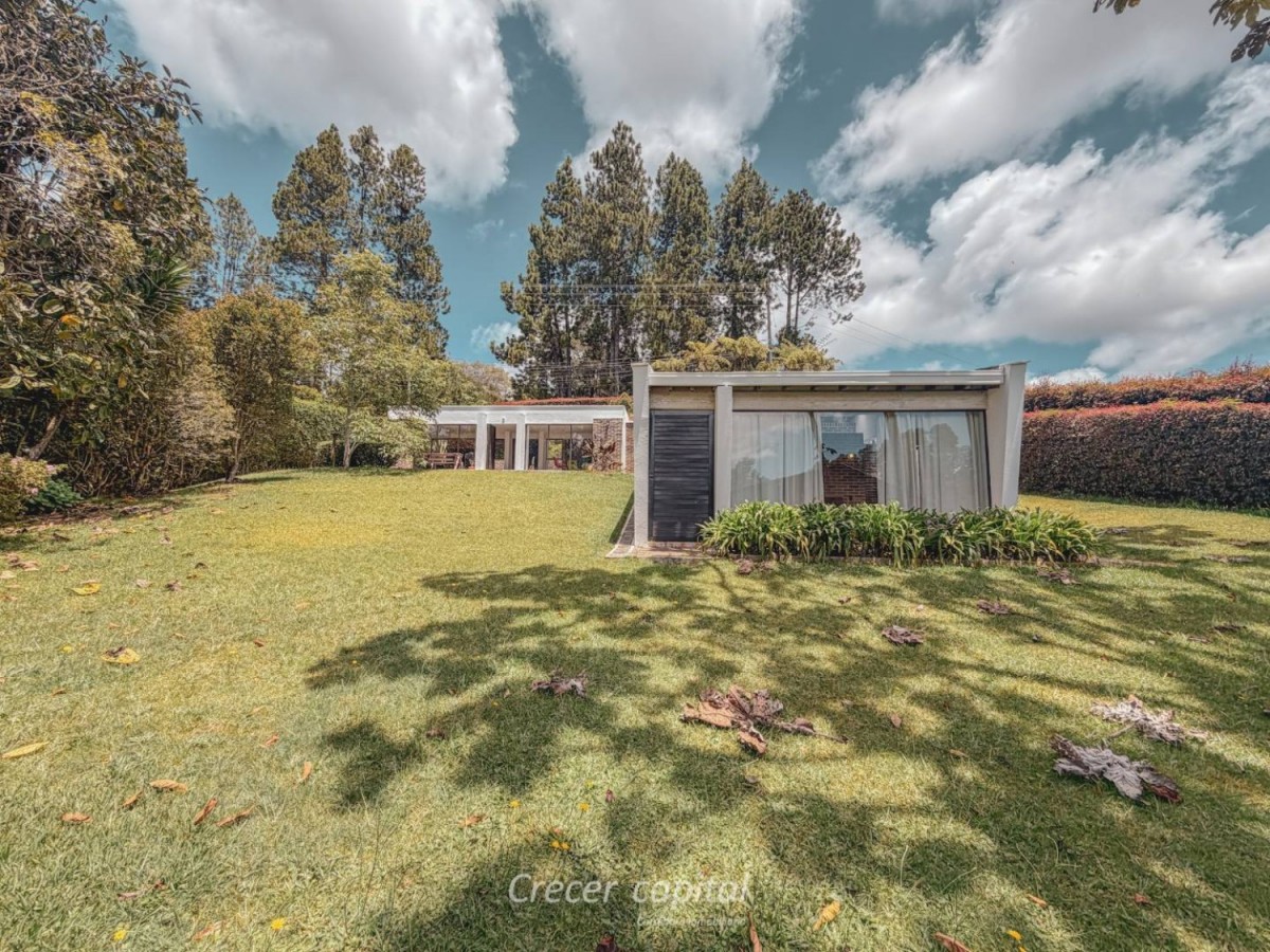 Casa Campestre en Arriendo en Loma del Escobero, Envigado