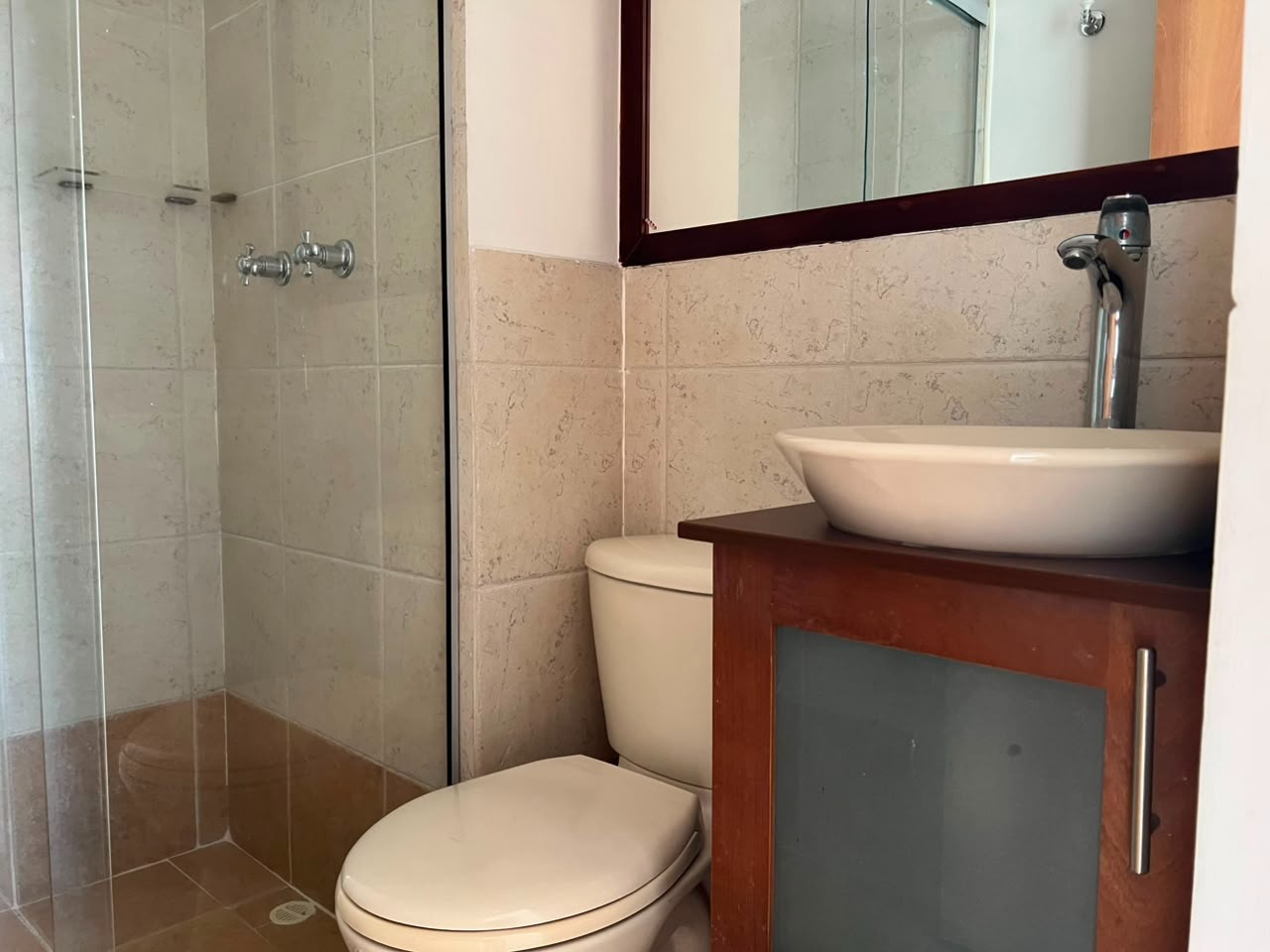 Apartamento en arriendo en El Poblado, Medellín · foto 15 de 17