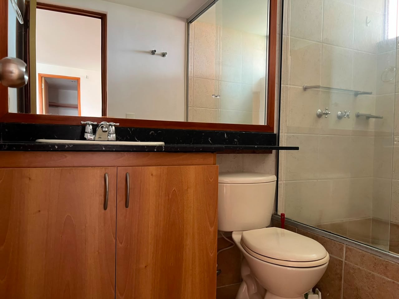 Apartamento en arriendo en El Poblado, Medellín · foto 16 de 17