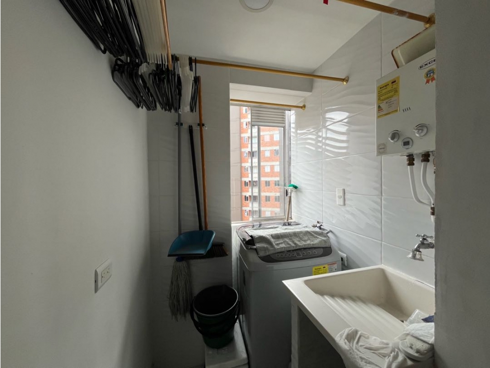Apartamento en venta en San Gabriel, Medellín · foto 3 de 13