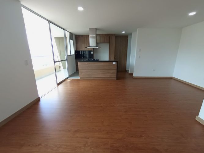 Apartaestudio en arriendo en Suramérica, Itagüí, 72 m² · foto 9 de 18