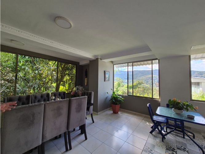 Casa de 4 alcobas en venta en Sector La Luisa Bella Suiza, Cali, 575 m² · foto 7 de 24