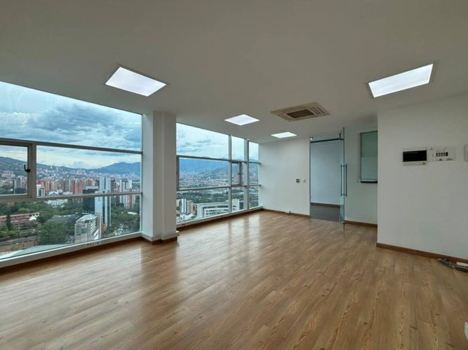 Oficina en arriendo en Milla De Oro, Medellín, 54 m² · foto 6 de 13