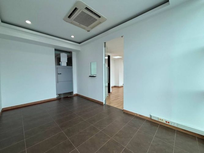 Oficina en arriendo en Milla De Oro, Medellín, 54 m² · foto 10 de 13