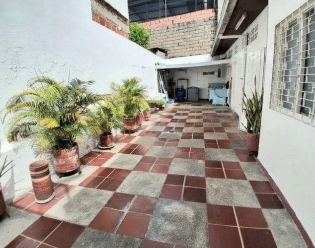 Casa de 2 alcobas en venta en Centro, Neiva, 226 m² · foto 5 de 5