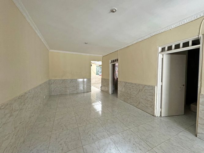 Casa de 12 alcobas en venta en San Judas Tadeo Ii, Cali, 472 m² · foto 13 de 24